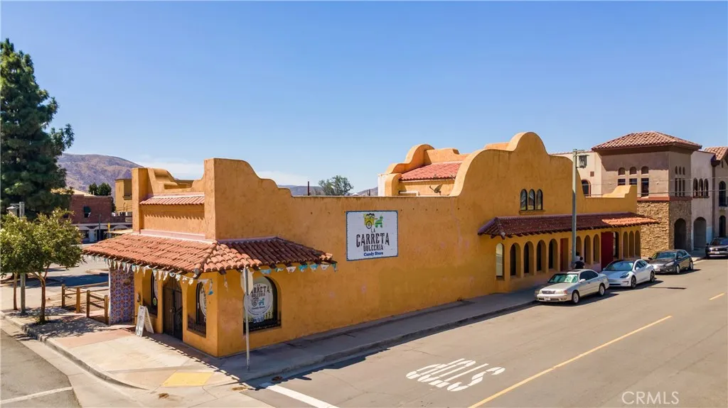 89 N San Gorgonio Ave, Banning, CA 92220 89 N San Gorgonio Ave, Banning, CA 92220