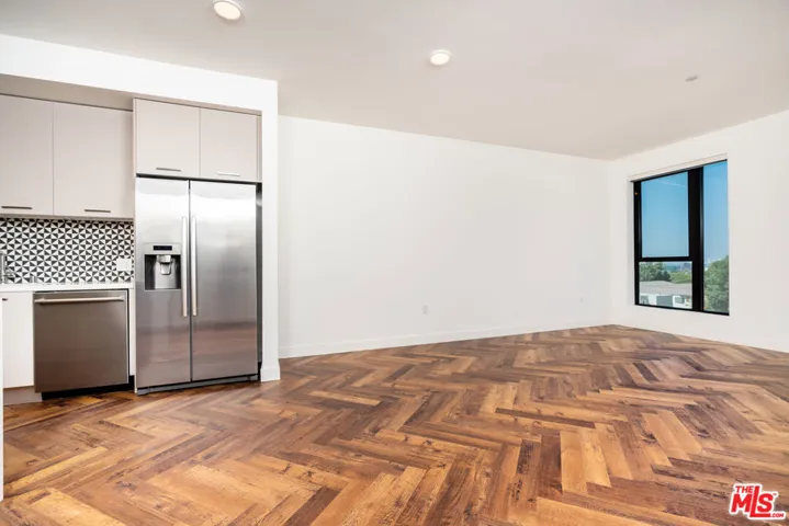 1250 N Fairfax Avenue 215, West Hollywood, California 90046 — photo 5