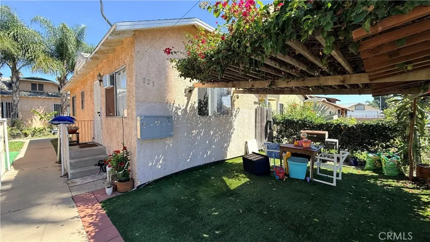 823 W 81st, Los Angeles, California 90044 — photo 5