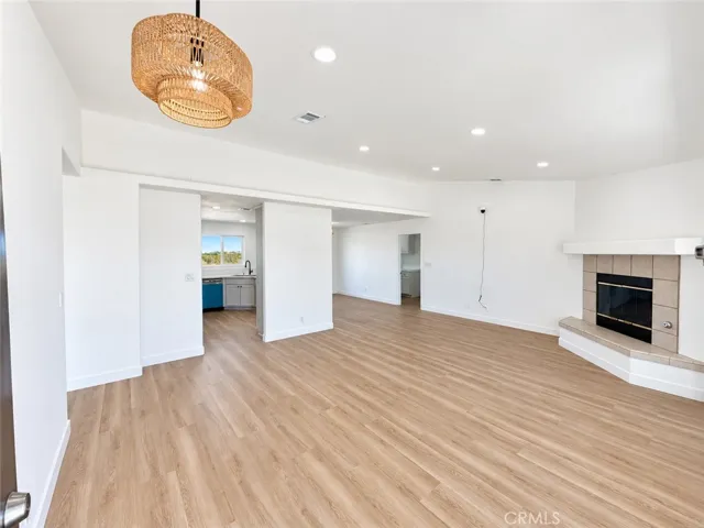 10968 Nambe, Apple Valley, California 92308 — photo 4