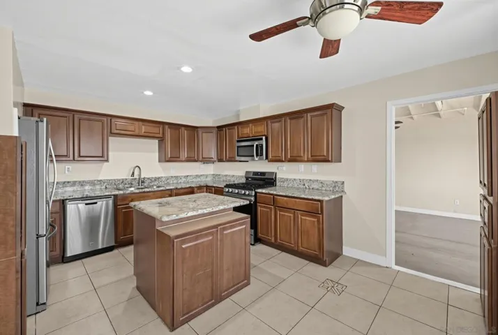4474 T. Street, San Diego, California 92113 — photo 4