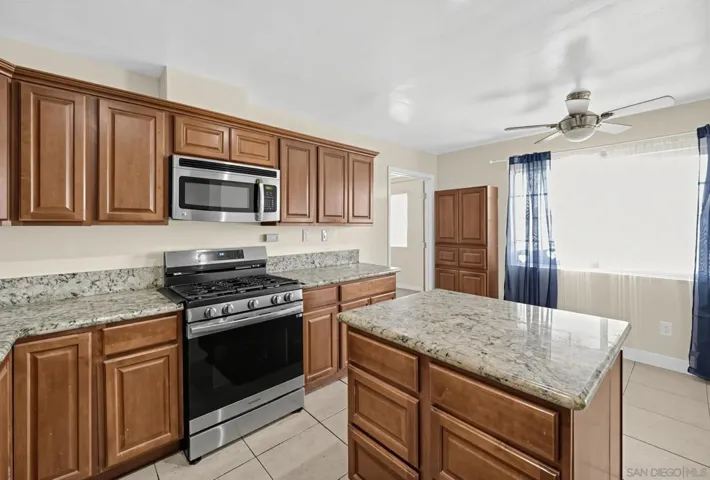 4474 T. Street, San Diego, California 92113 — photo 5