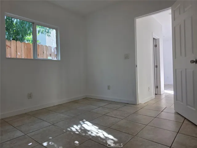 14853 San Fernando Misson Blvd., Los Angeles, California 91345 — photo 4