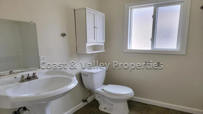 646648 Wilson Street, Salinas, California 93901 — photo 4