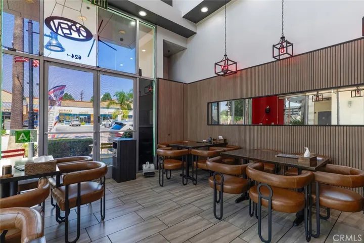 624 E Colorado Street A, Glendale, California 91205 — photo 5