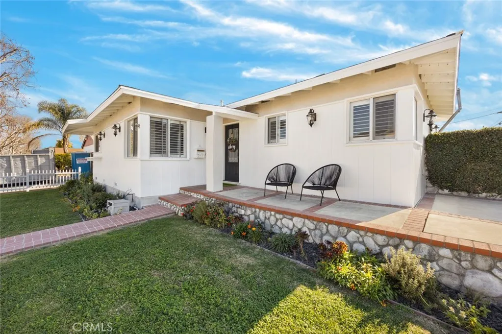 Beautiful upgraded home! Beautiful upgraded home!