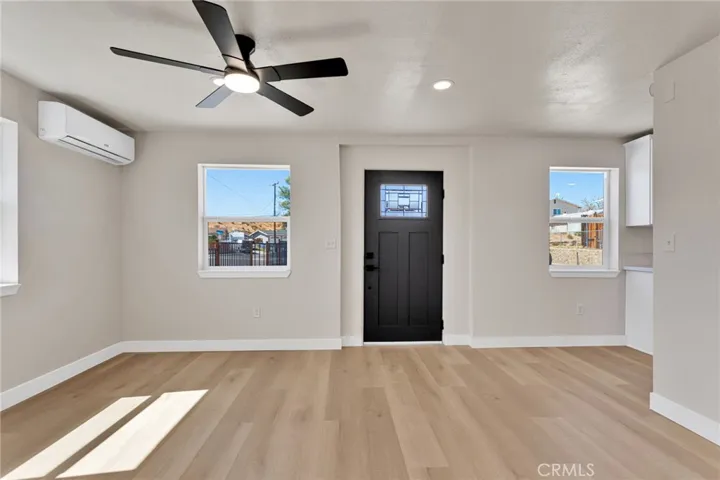 16726 Forrest Avenue, Victorville, California 92395 — photo 4