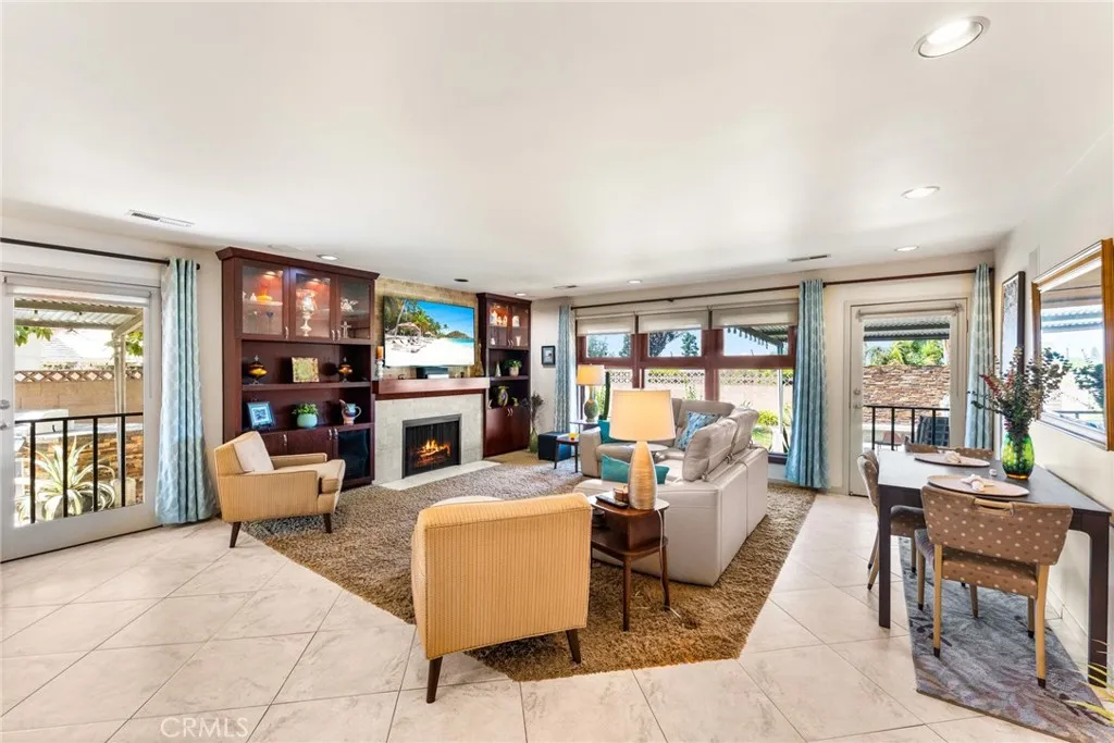 Open Floor Plan Open Floor Plan