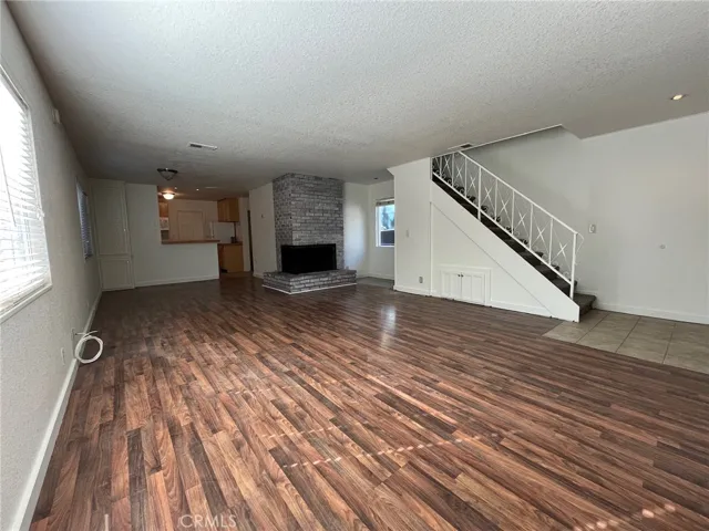 314 W Aeroplane, Big Bear City, California 92314 — photo 4