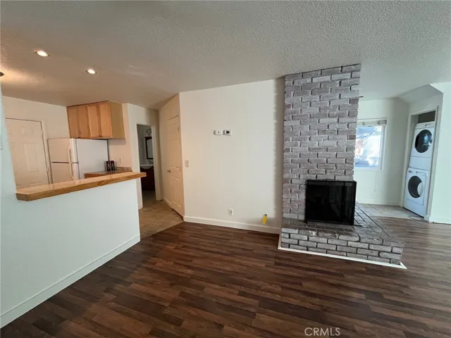 314 W Aeroplane, Big Bear City, California 92314 — photo 5