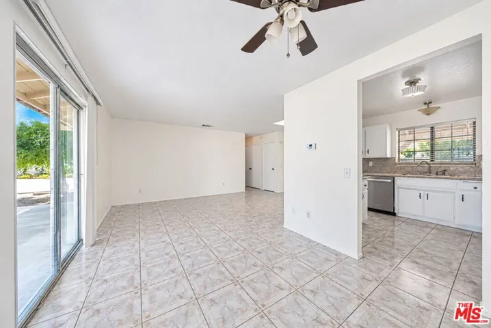 12865 Amethyst Road, Victorville, California 92392 — photo 5