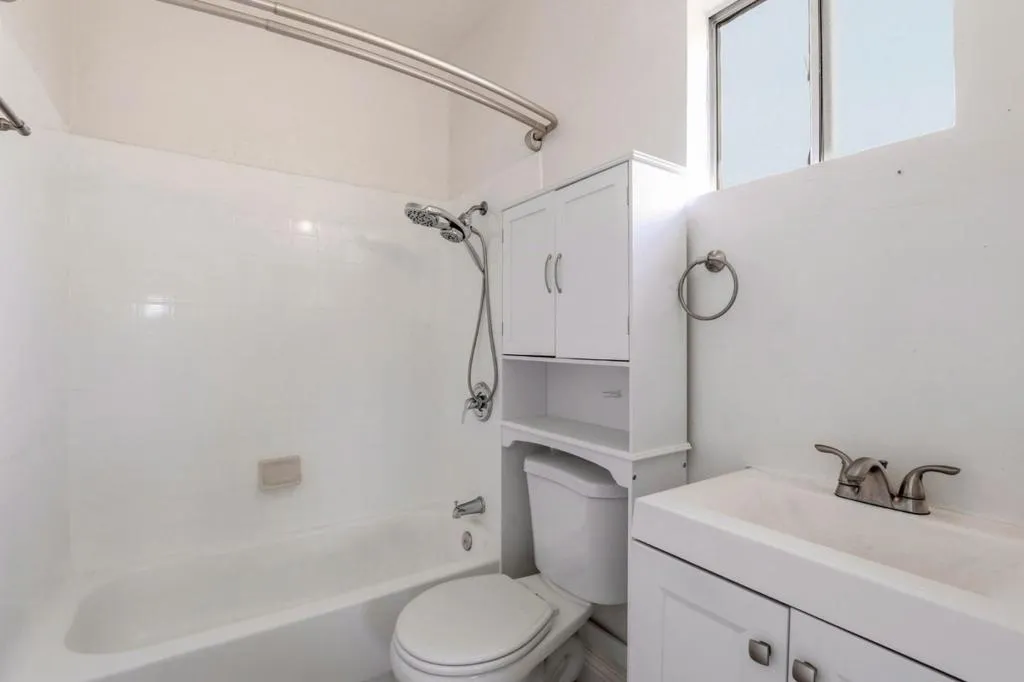 UNIT 3 BATH