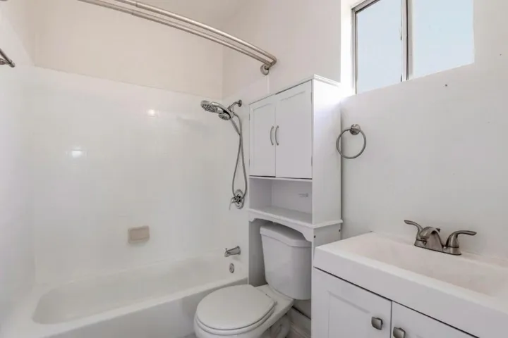 UNIT 3 BATH