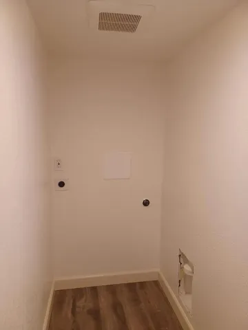 UNIT 2 LAUNDRY