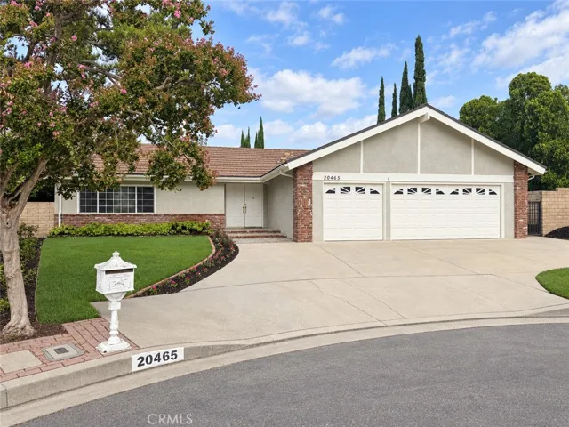Welcome to 20465 Shamrock Place