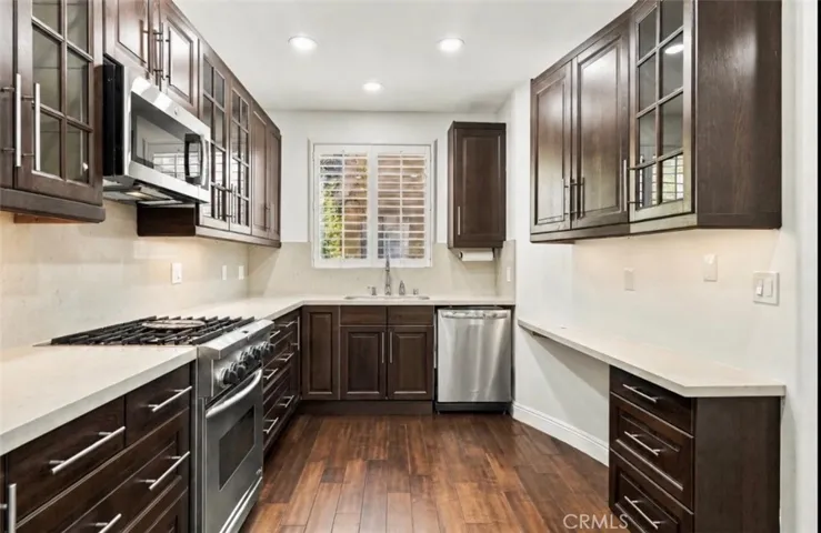 5350 Sepulveda Boulevard, Sherman Oaks, California 91411 — photo 5