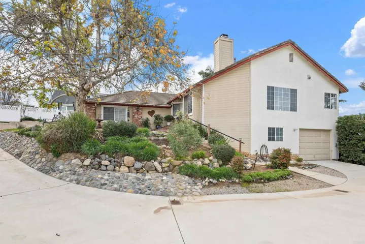 1366 Via Feliz, Fallbrook, California 92028 — photo 4