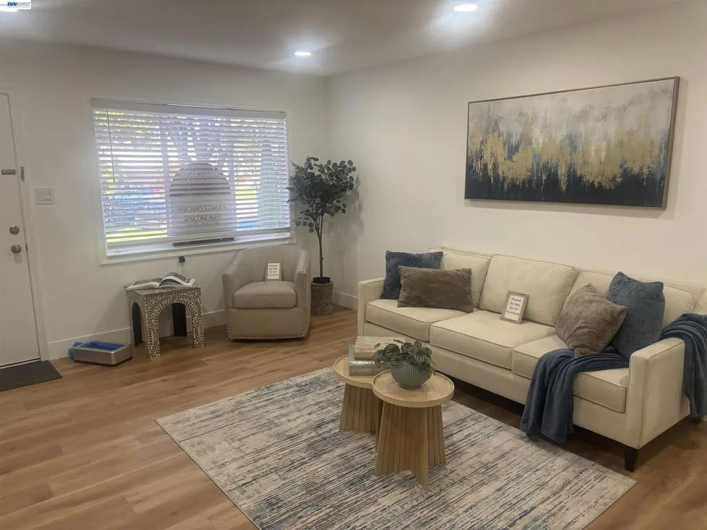 staged liiving room