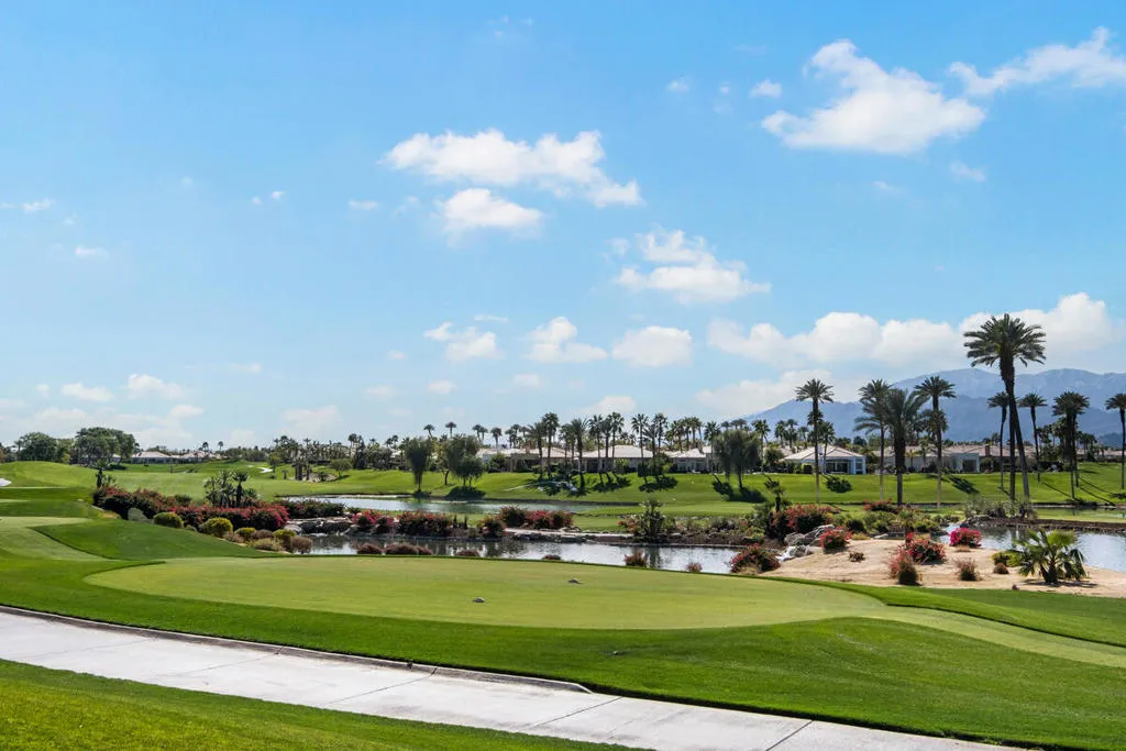 71_12077168_mountain-view-country-club-l 71_12077168_mountain-view-country-club-l