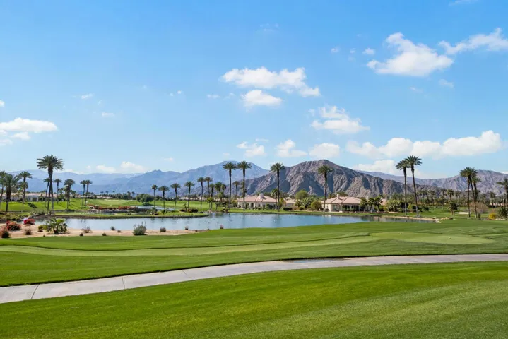 72_12077169_mountain-view-country-club-l
