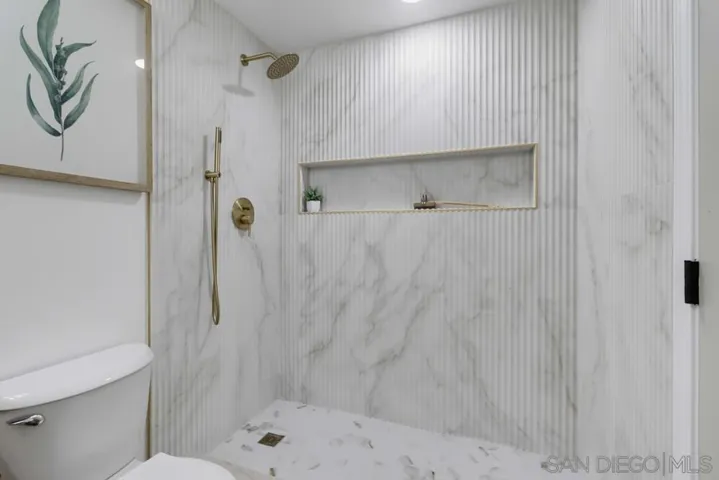5478 Honors, San Diego, California 92122 — photo 5