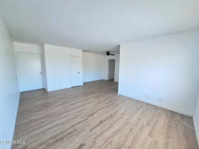 4810 St Elmo Drive 8, Los Angeles, California 90019 — photo 5