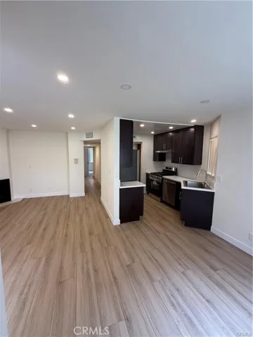 1207 N Columbus Avenue 202, Glendale, California 91202 — photo 5