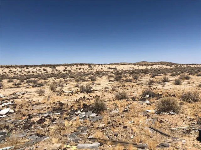 Western boundary looking easterly.