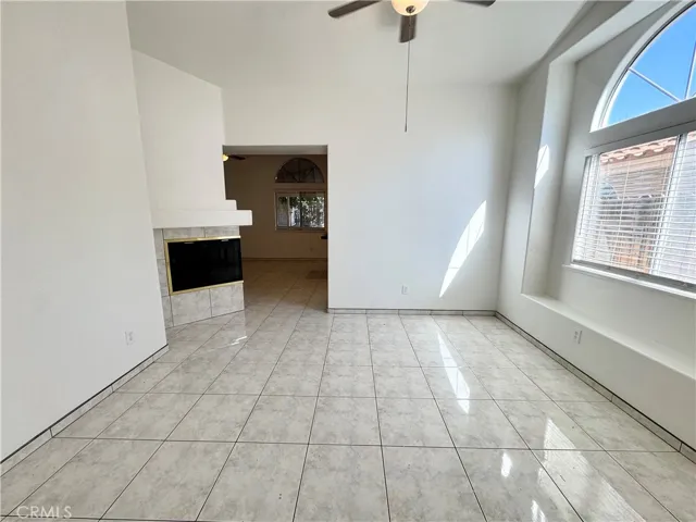 1224 Marble Court, Hemet, California 92543 — photo 4
