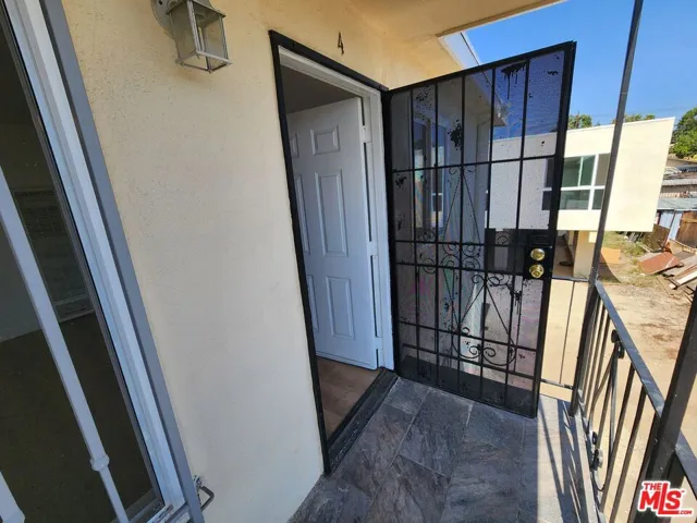 1499 W 35th Place 4, Los Angeles, California 90018 — photo 4