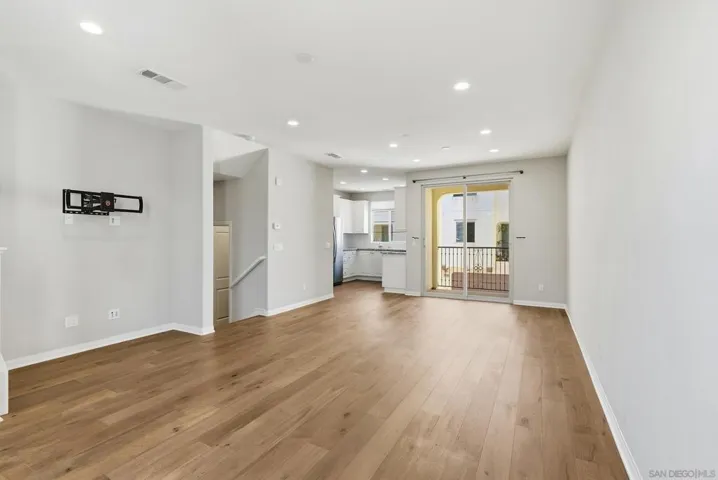 16320 Veridian Cir, San Diego, California 92127 — photo 5