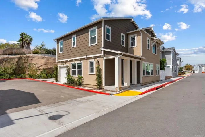 1515 Wingwood Lane, Vista, California 92083 — photo 4