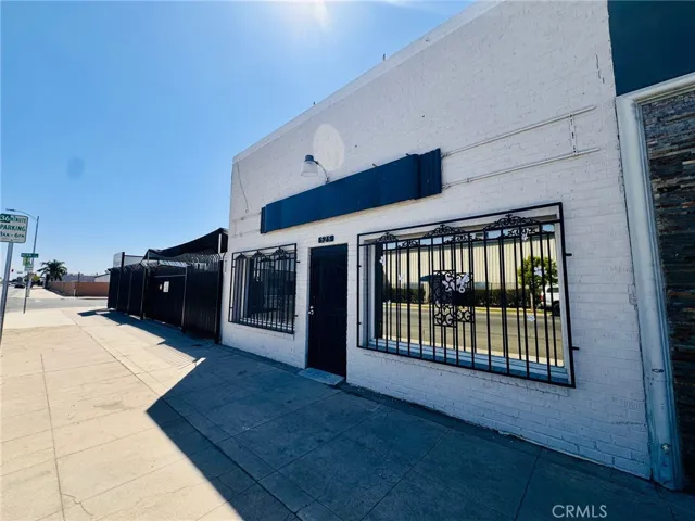 525 E 19th, Bakersfield, California 93305 — photo 4