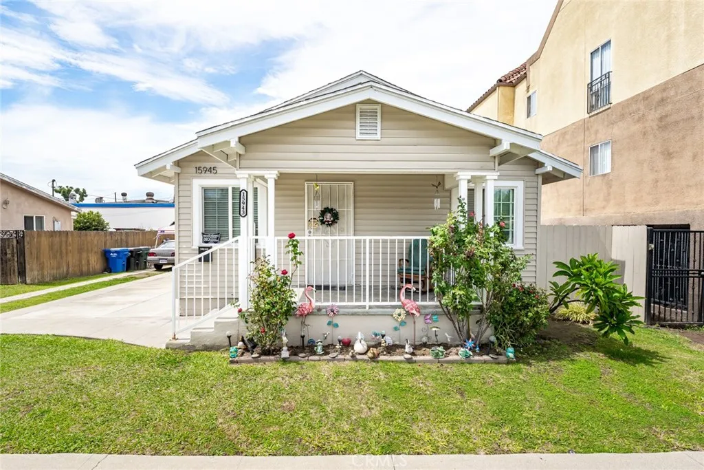 15943 Vermont