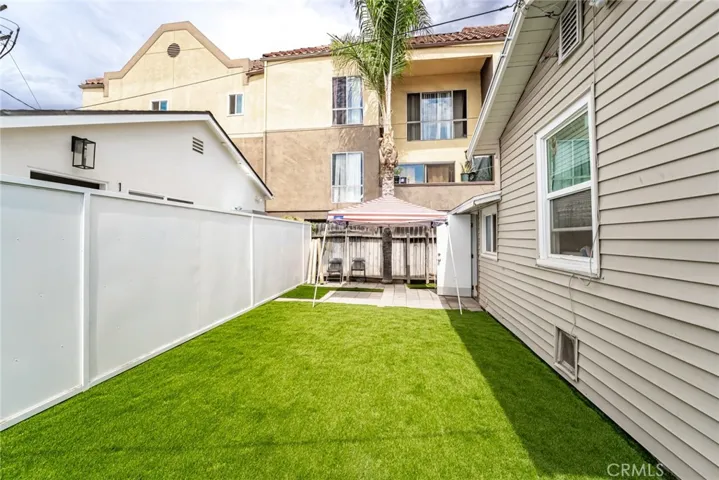 15943 Vermont, Paramount, California 90723 — photo 4