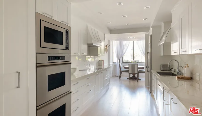 300 N Swall Drive 105, Beverly Hills, California 90211 — photo 5