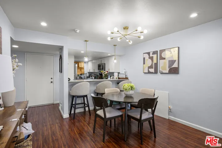 620 W Hyde Park Boulevard 103, Inglewood, California 90302 — photo 4