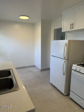 414 Grand Boulevard, Los Angeles, California 90291 — photo 4