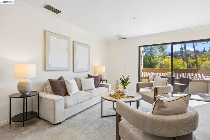 1225 S Villa Way, Walnut Creek, California 94595 — photo 5