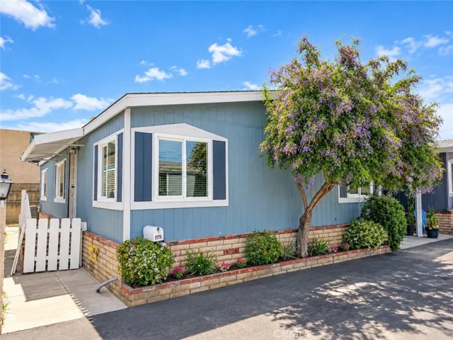 6241 Warner 228, Huntington Beach, California 92647 — photo 5