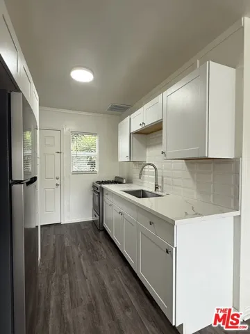 3117 W 36th Street, Los Angeles, California 90018 — photo 5