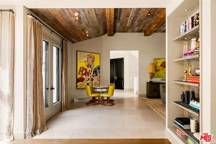 9910 Tower Lane, Los Angeles, California 90210 — photo 5