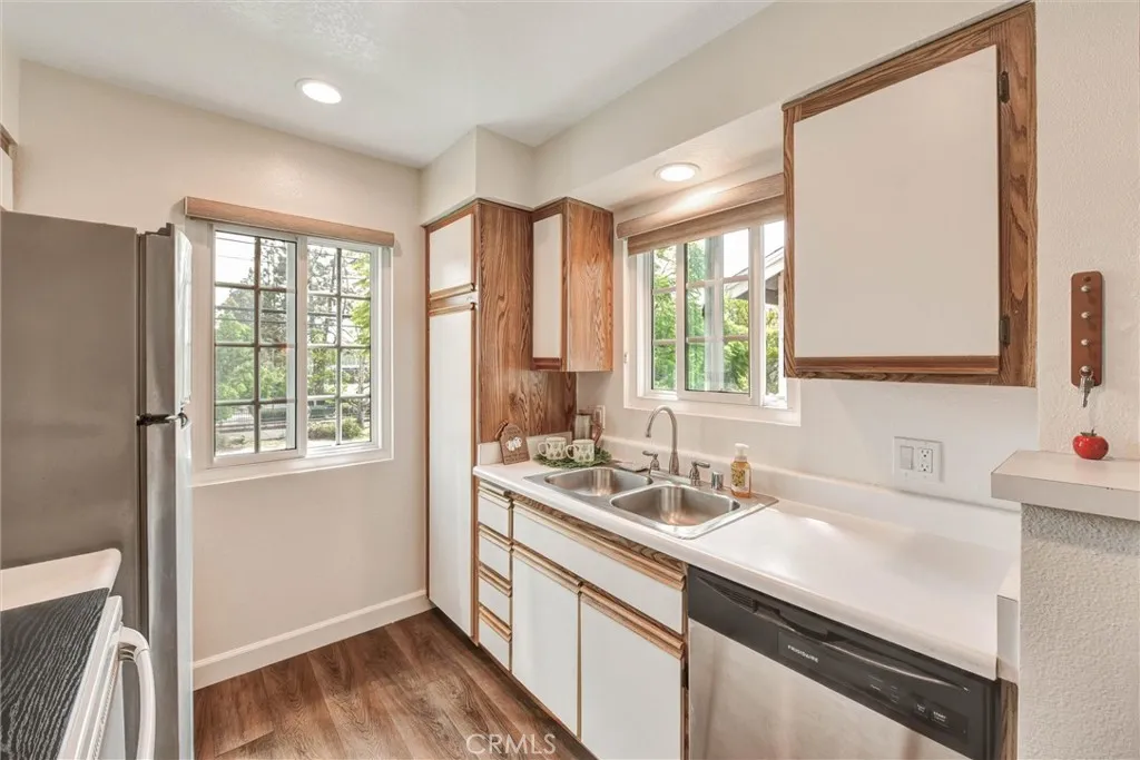 Dual-pane windows