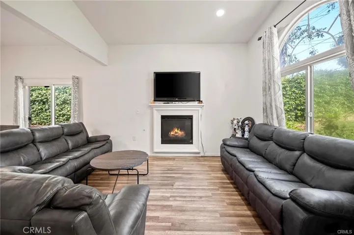 14661 Oak Road, Sylmar, California 91342 — photo 5
