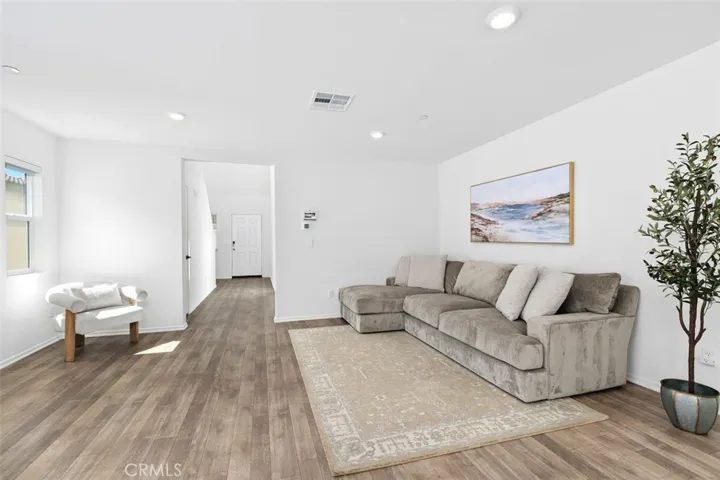 28876 Camaro, Winchester, California 92596 — photo 5
