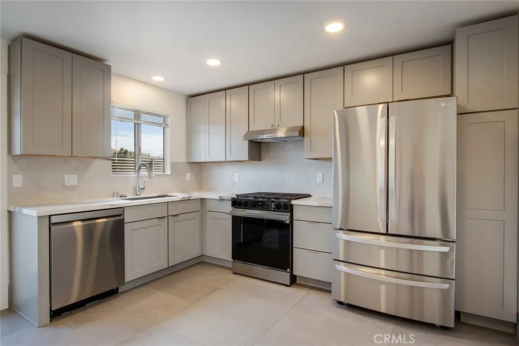 7412 Deer Trail #3
