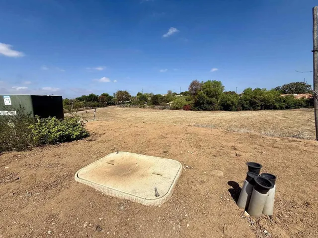 1916 Grey Rabbit Hollow Lane, Fallbrook, California 92028 — photo 4
