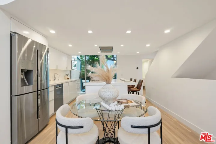 11711 Brookhaven Avenue 3, Los Angeles, California 90064 — photo 5