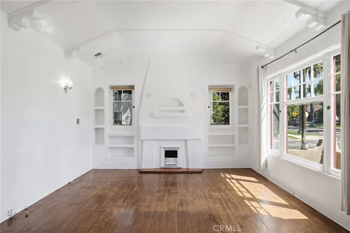 3209 Brockton Avenue, Riverside, California 92501 — photo 4