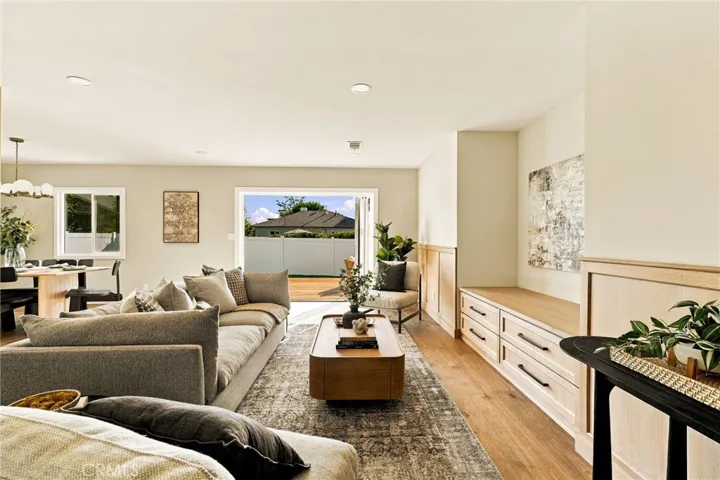 5754 W 74th St, Los Angeles, California 90045 — photo 4
